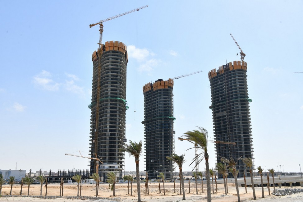 أبراج مدينة العلمين الجديدة | المقاولون العرب