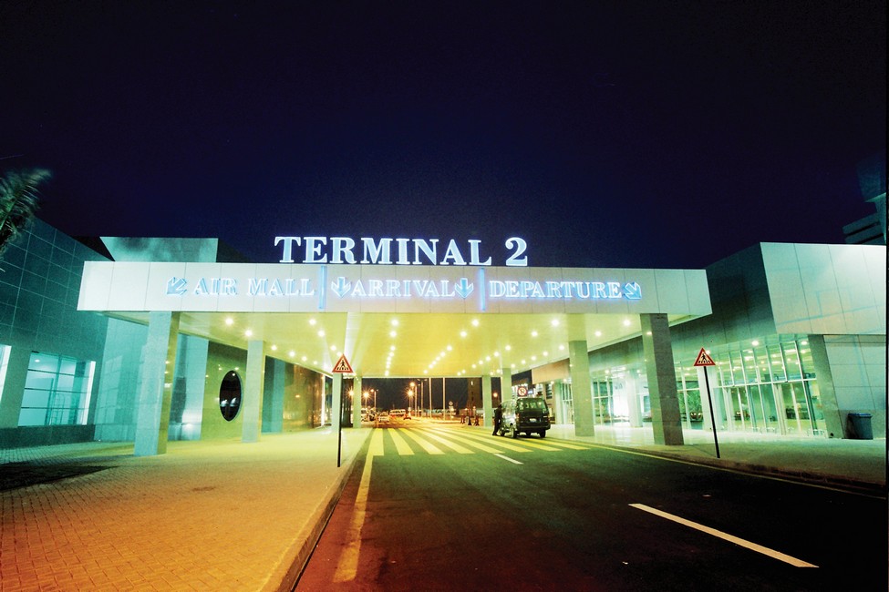 تطوير مطار شرم الشيخ